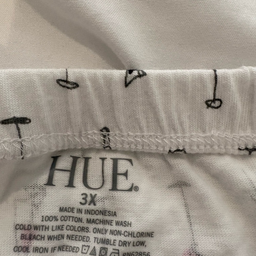 HUE Women’s Pajama/Lounge Bottoms with Pink and Black Martini pattern. 3X NWOT - Picture 3 of 3